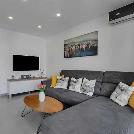 Sky Apartman *